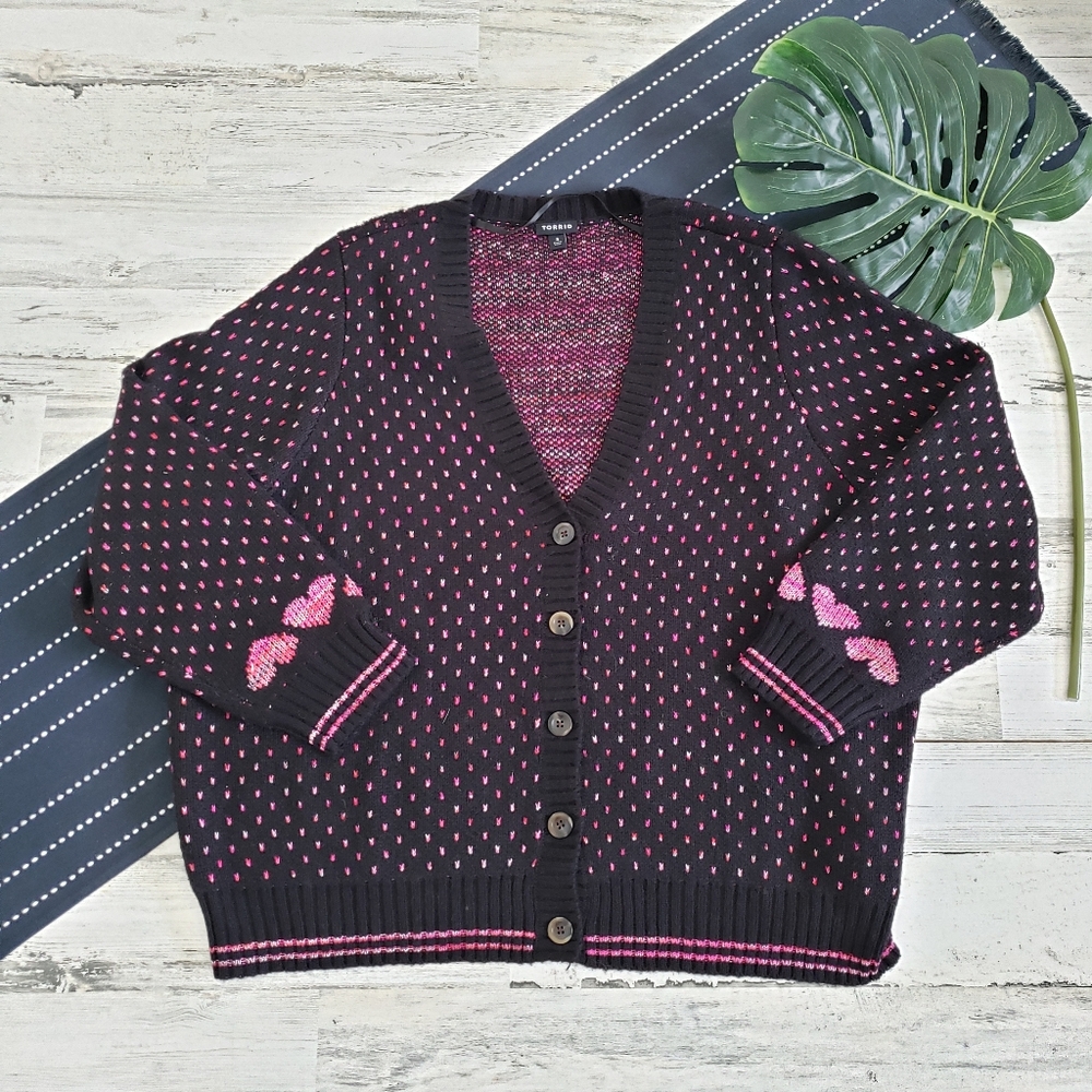 Torrid Cardigan Drop Shoulder V Neck Button Front Sweater Hearts Size 3X - Picture 1 of 8